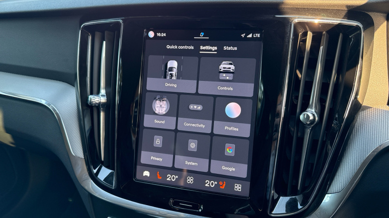 Volvo V60 2.0 B4P Plus Dark 5dr Auto [7 speed] Petrol Estate